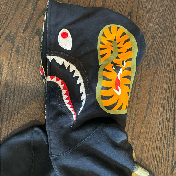 BAPE Zip Up Hoodie Black/Camo - Picture 4 of 6